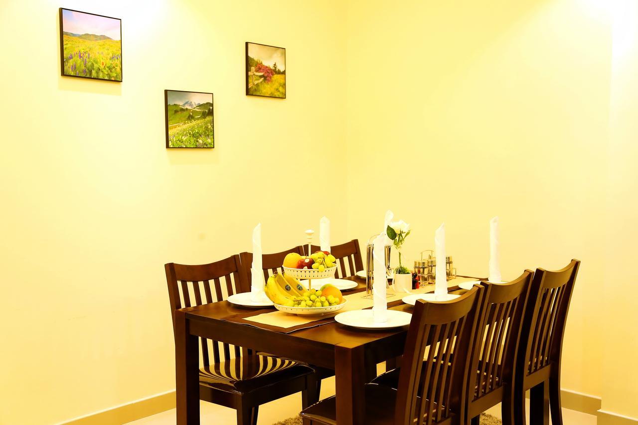 Travellers Hotel Apartment Dubai Esterno foto
