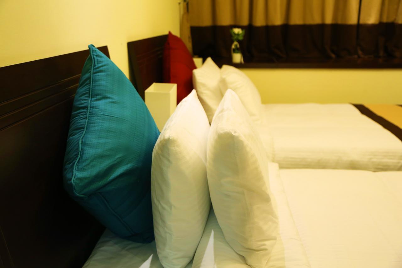 Travellers Hotel Apartment Dubai Esterno foto