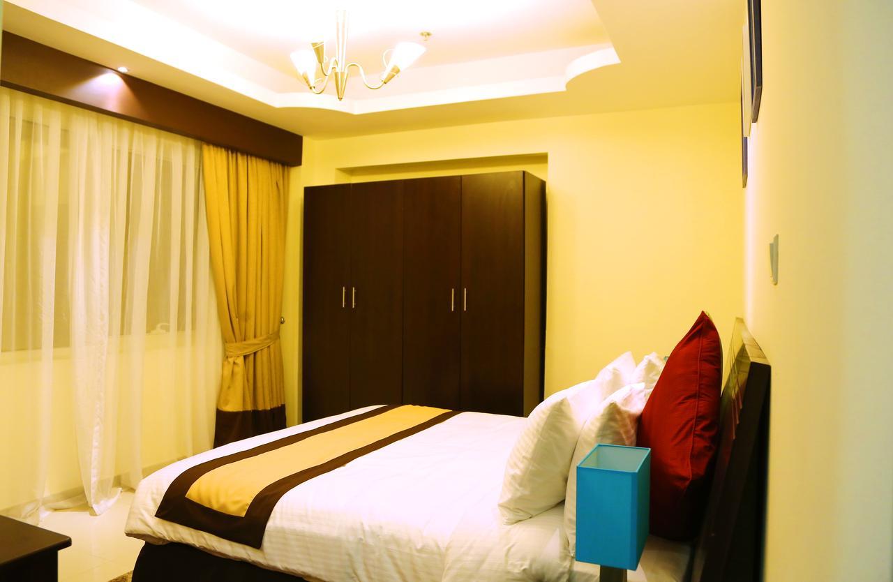 Travellers Hotel Apartment Dubai Esterno foto