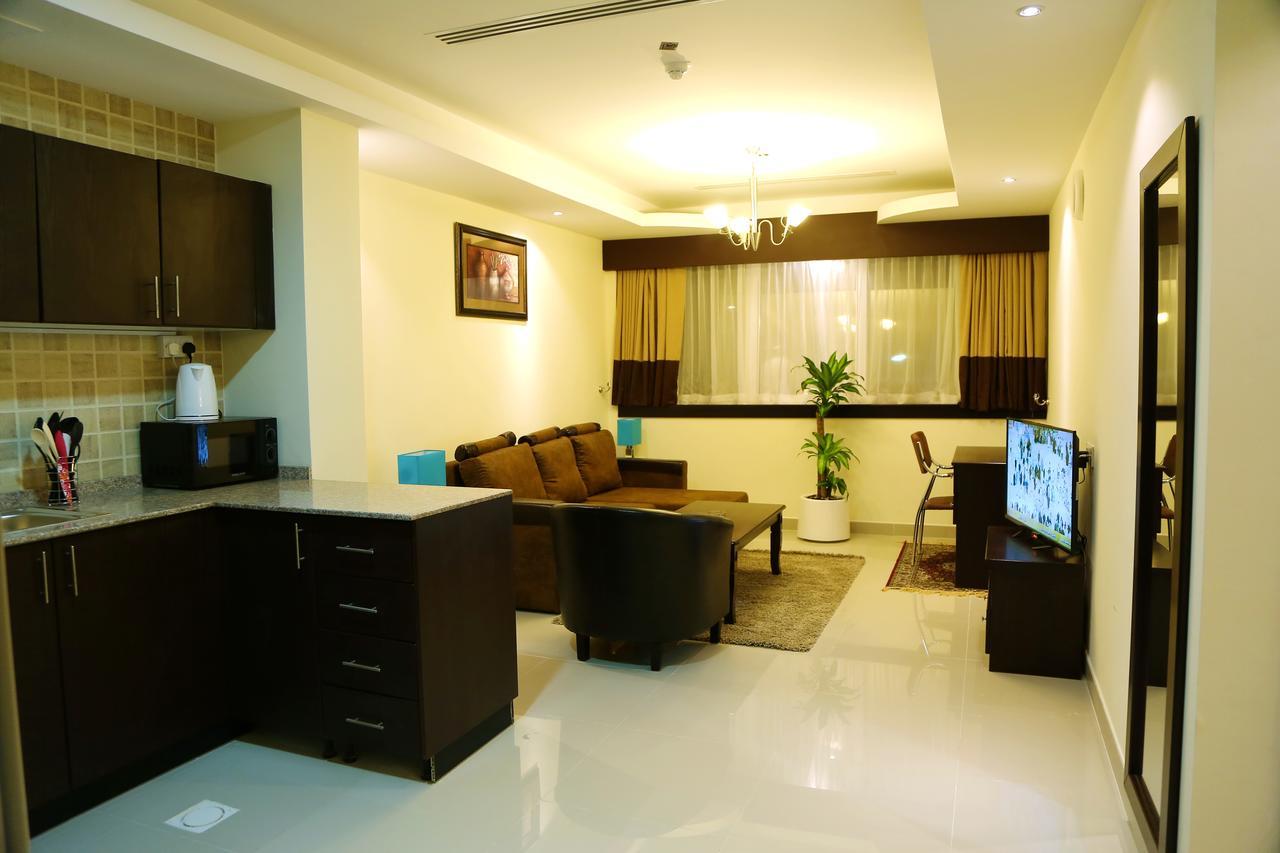 Travellers Hotel Apartment Dubai Esterno foto