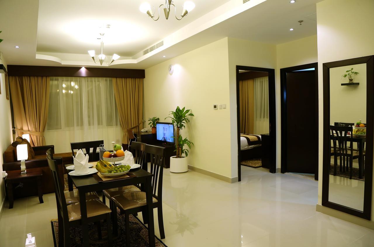 Travellers Hotel Apartment Dubai Esterno foto