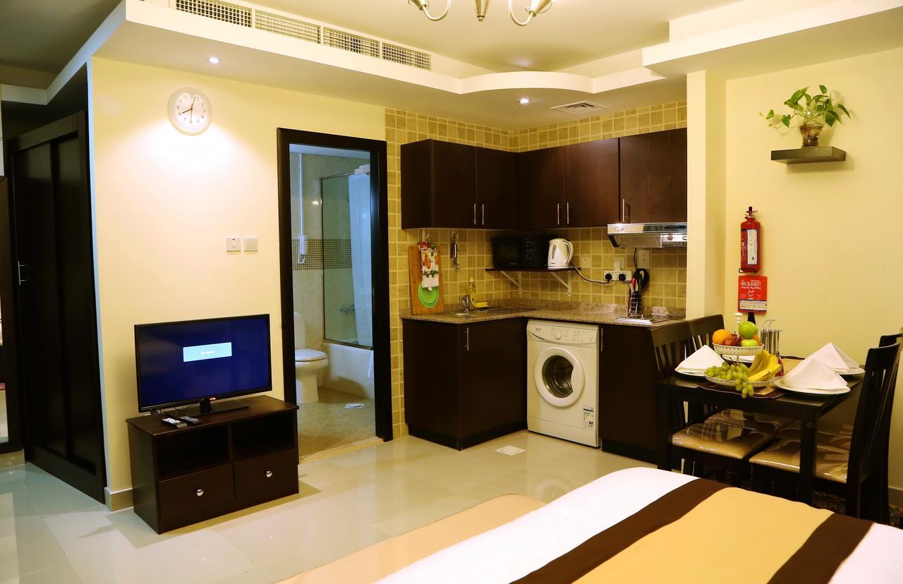 Travellers Hotel Apartment Dubai Esterno foto